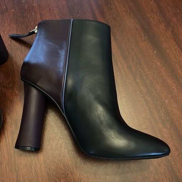 CABI black and plum leather 4” heel booties with back zipper Size 9.5 M NIB - Picture 8 of 11